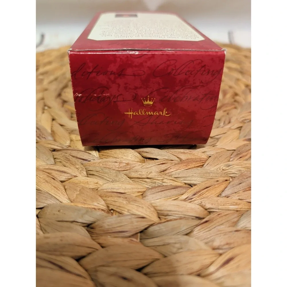 RARE MUHAMMAD ALI 1999 HALLMARK ORNAMENT PROFESSIONAL BOXING‎